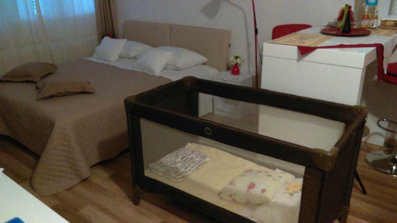 Klara Studio Apartman Split Dış mekan fotoğraf